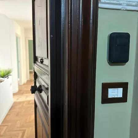 Luxury Via Veneto 아파트