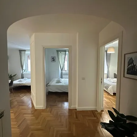 Luxury Via Veneto 아파트 *
